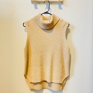 Oak and Fort Sleeveless Sweater. Size: S. Color: Tan